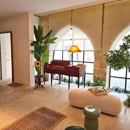 Bed & Breakfast Intemporelle Maison D'hotes Montcuq